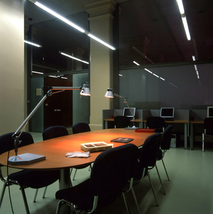 Sala de consulta Arxiu Fotogràfic de Barcelona.J. Calafell