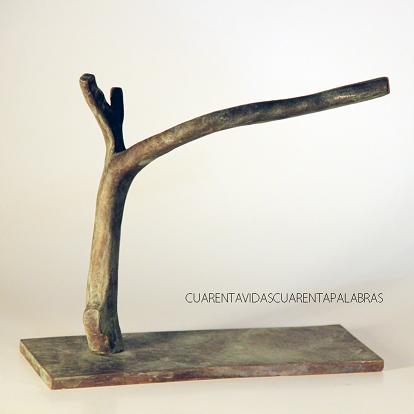 Agustín García - escultura en bronce - 20 x 20 x 13 cm