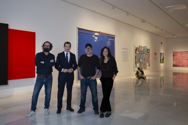 De izq. a dcha.: Jacobo Castellano, artista; Juan Alfonso Contreras, comisario de la exposición; Abraham Lacalle, artista; e Inmaculada Salinas, artista © Mar Martín