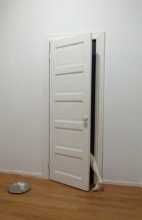 Julião Sarmento, White Exit, 2010. Courtesy Galerie Daniel Templon, Paris / Brussels and Beyer Projects New York