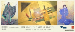 Arte objetivo y arte no objetivo, diálogo en un espacio en negro