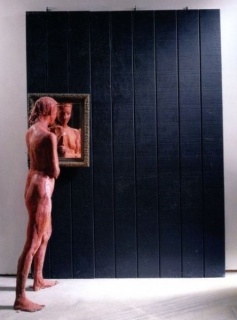 Standing Woman Looking into Mirror. The George and Helen Segal Foundation y Carroll Janis  © The George and Helen Segal Foundation / Licensed by VEGAP, 2016. Courtesy of the Institute for Cultural Exchange, Tübingen