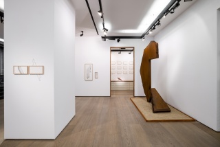 Vista de la exposición de Cristina Almodóvar