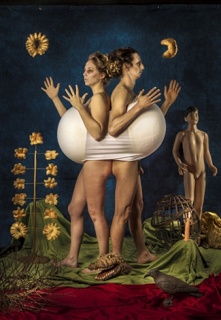 Nelson Garrido, De la serie El mito andrógino o el hombre bola, 2015. Cortesía del artista
