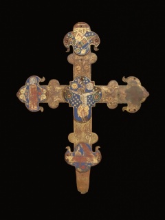 Cruz procesional, 1330-1350. España. Plata dorada, esmalte © The Trustees of The British Museum (2016). All rights reserved