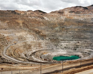 Kennecott Copper Mine, Bingham Valley, Utah 1983