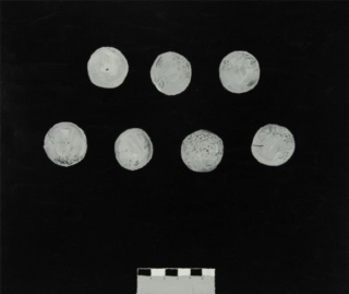 Christian Vinck, Huesos, diademas o lunas