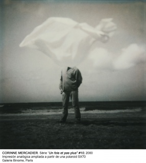 «En el aire conmovido…»