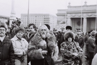 Moscú, 1990 ó 91. Manifestación junto al Parque Gorki. Fotografía © Ryszard Kapuscinski