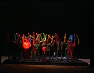Miklos Onucsan, Stiff Ballet for the End of the Century, 1996, documentação de performance / performance documentation, 14´