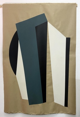 FOD: Nº4.2, 2025. Acrílico sobre yute sobre estructura de hierro, 210x150 cm. — Imagen cortesía de la galería Juan Silió