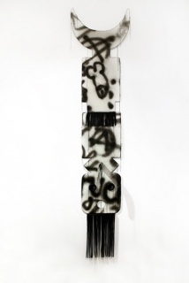 Pedro Valdez Cardoso, Made in Bronx, 2011, cardboard, napa leather, thread and spray, 150 x 40 x 20 cm