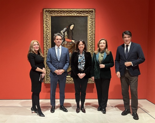 Foto de autoridades. De izq. a dcha.: Lourdes Moreno, Javier Mendizábal, Mariana Pineda; Valme Muñoz, Javier Ferrer — Imagen cortesía del Museo Carmen Thyssen Málaga