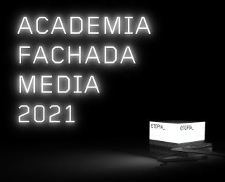 Academia de Fachada Media
