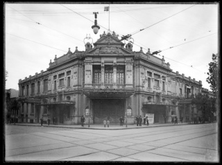 Teatro Urquiza. Esquina de las calles Mercedes y Andes. Año 1922. (Foto: 0050FMHA.CDF.IMO.UY - Autor: S.d./IMO)