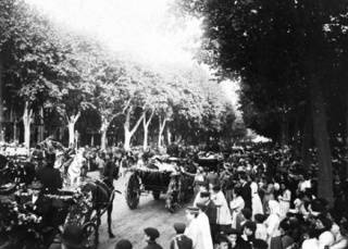 A festes em convides! Celebracions populars als carrers de l'Eixample