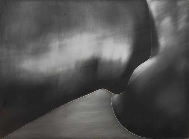 Maribel Nazco. Cuerpos III, 1977 (ensamblaje metálico en aluminio) — Imagen cortesía de la galería José de la Mano