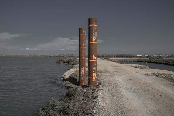 Dos apoyos para un puente © Clemente Delgado — Imagen cortesía de PHotoESPAÑA