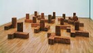 Carl Andre. Uncarved Blocks, Vancouver, 1975. Kunstmuseum Wolfsburg. Cortesía Museo Reina Sofía