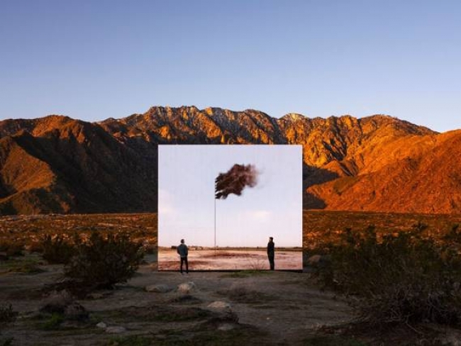 Western Flag (Spindletop, Texas), 2017. John Gerrard. Cortesía de TBA21