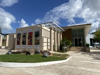 Fachada Museo de Arte de Bayamón, 2021