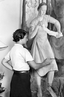 Rosario de Velasco pintando "Lavanderas". Archivo de la familia de Rosario de Velasco — Cortesía del Museo Nacional Thyssen-Bornemisza
