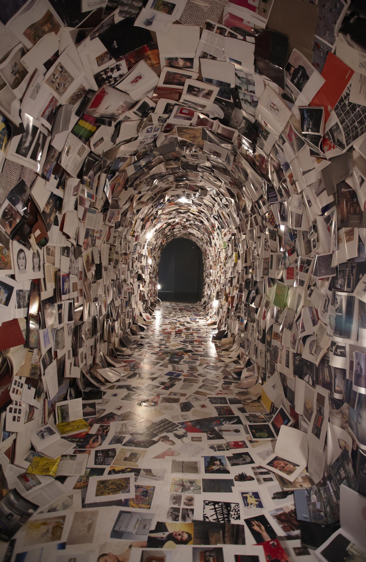 "El tunel del arte" (2013) - Iñaki Larrimbe