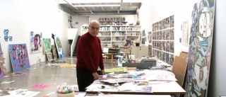 Luis Gordillo en su estudio, 2014. Cortesía del artista y Feria Estampa
