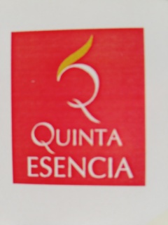 Logotipo Quintaesncia